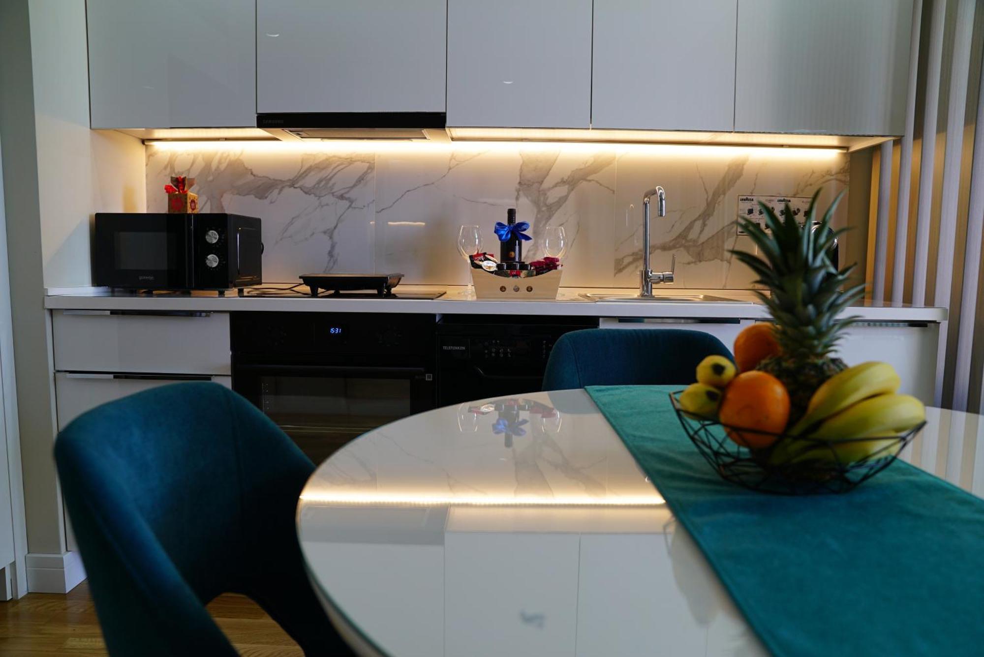 Diamond 72 Apartment , Skopje City - Center, Diamond Residences, Free Parking Bagian luar foto
